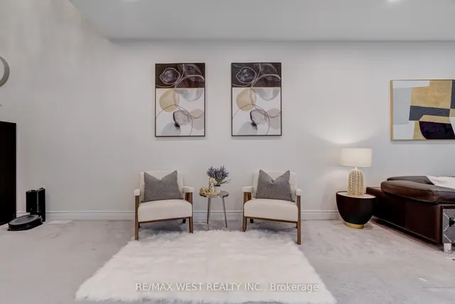 Additional image 8 of 270 Dalgleish Tr