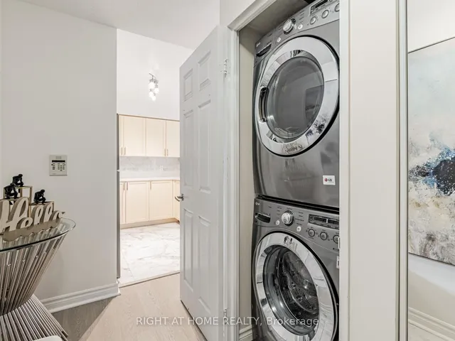 Additional image 13 of 23 Hollywood Ave Unit 510