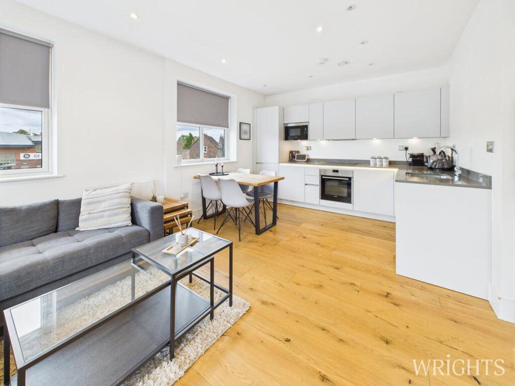 Additional image 16 of Great North Road, Hatfield, AL9