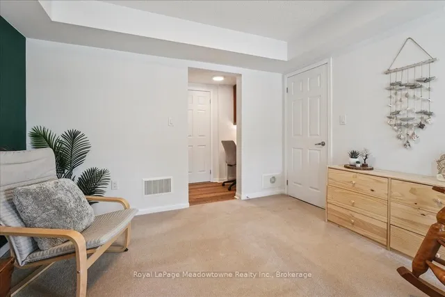 Additional image 35 of 661 Scott Blvd