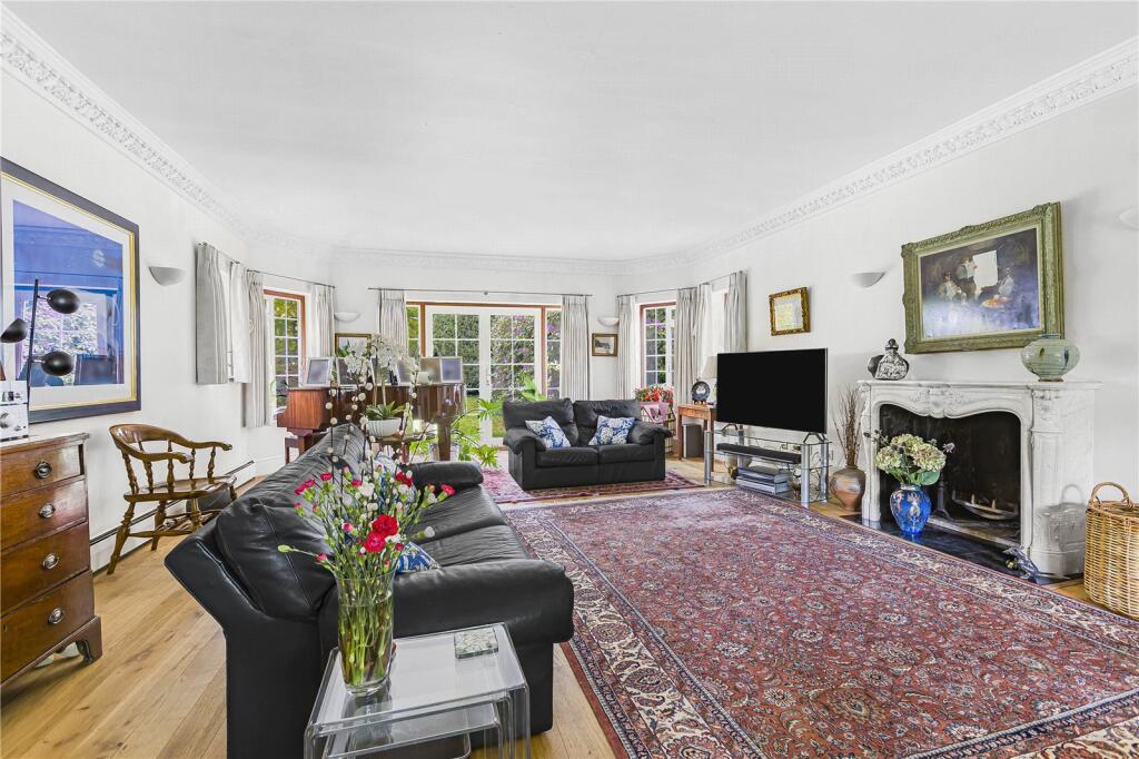 Additional image 18 of Kentish Lane, Brookmans Park, Hertfordshire, AL9