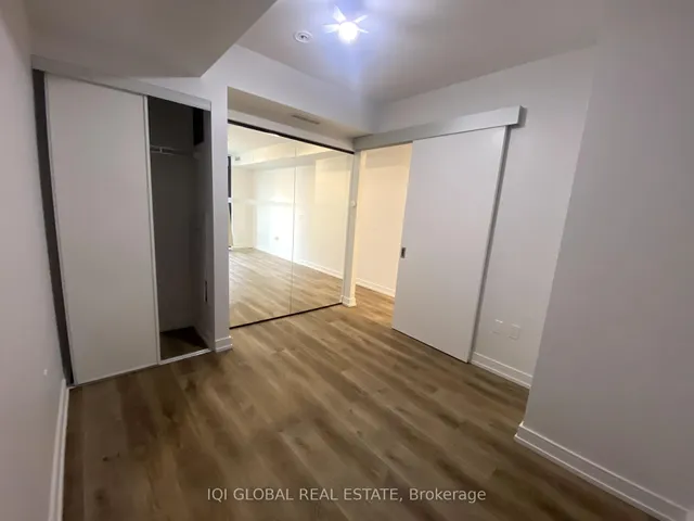 Additional image 8 of 1 Jarvis St Unit 1415