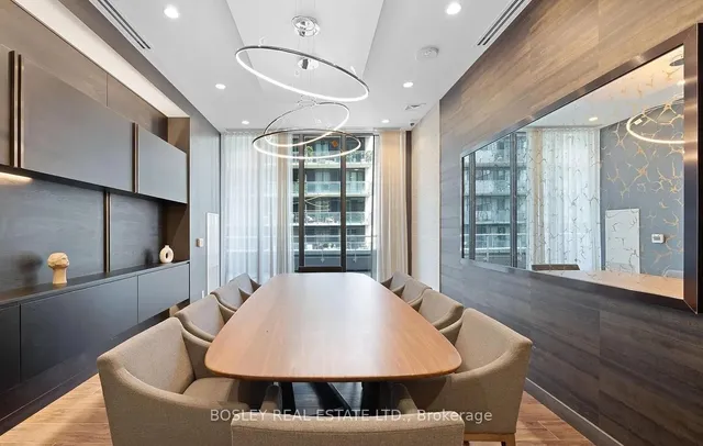 Additional image 5 of 70 Annie Craig Dr Unit 5104