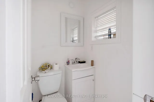 Additional image 31 of 1111 Gerrard St