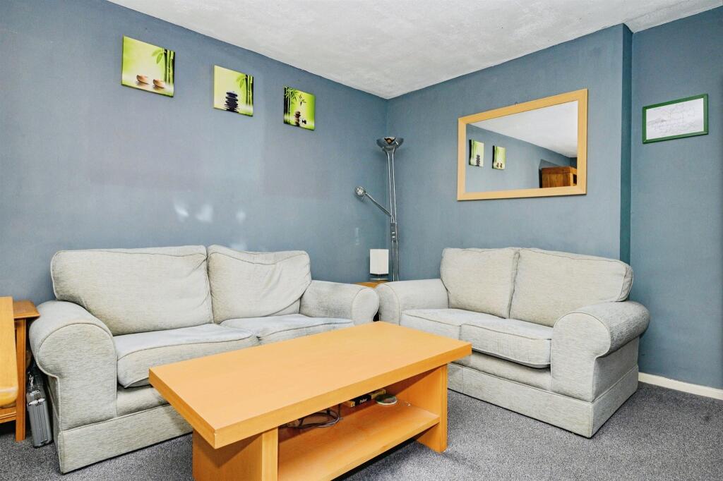 Additional image 4 of Shottfield Close, Sandridge, St. Albans