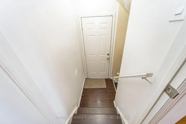 Additional image 32 of 43 Sussexvale Dr