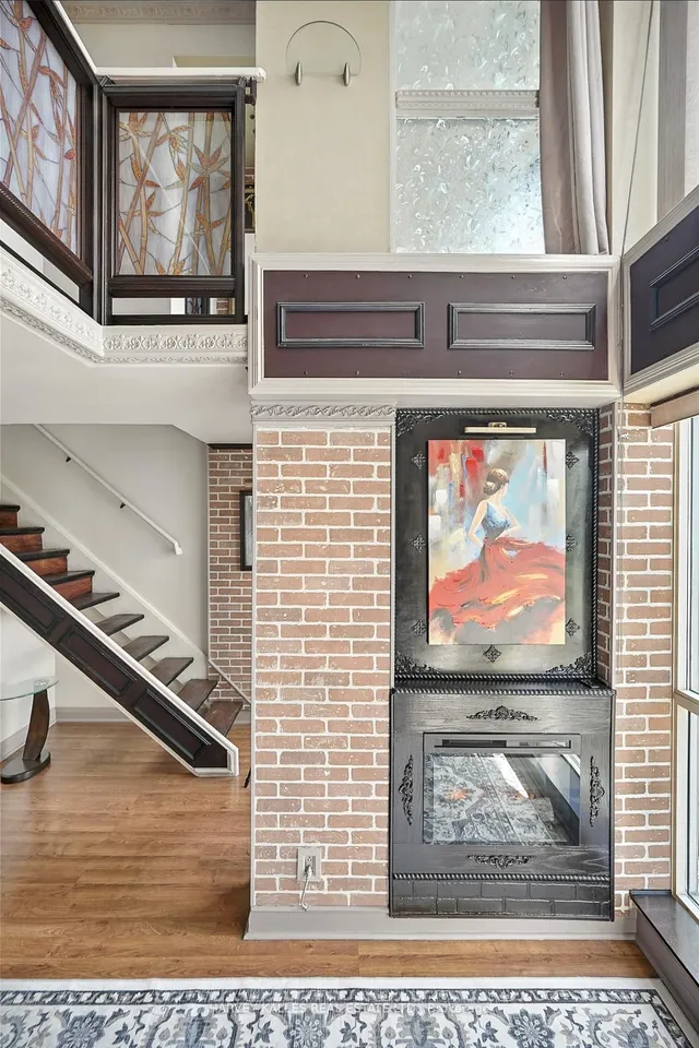 Additional image 11 of 18 Merton St Unit 904