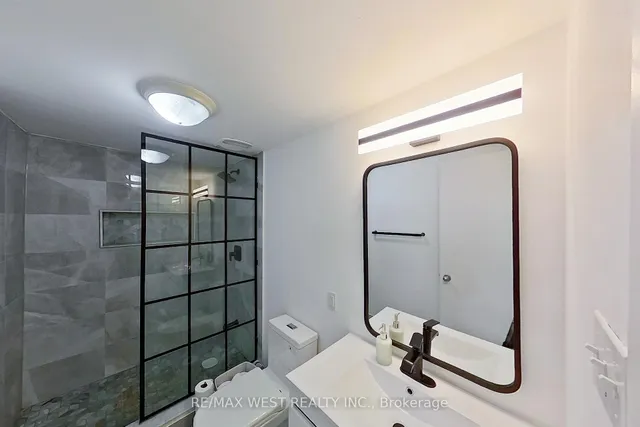 Additional image 39 of 420 Kingston Rd