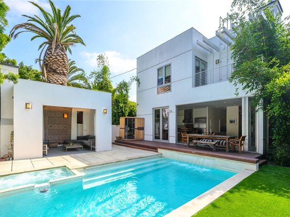 520 N Curson Ave, Los Angeles, CA 90036