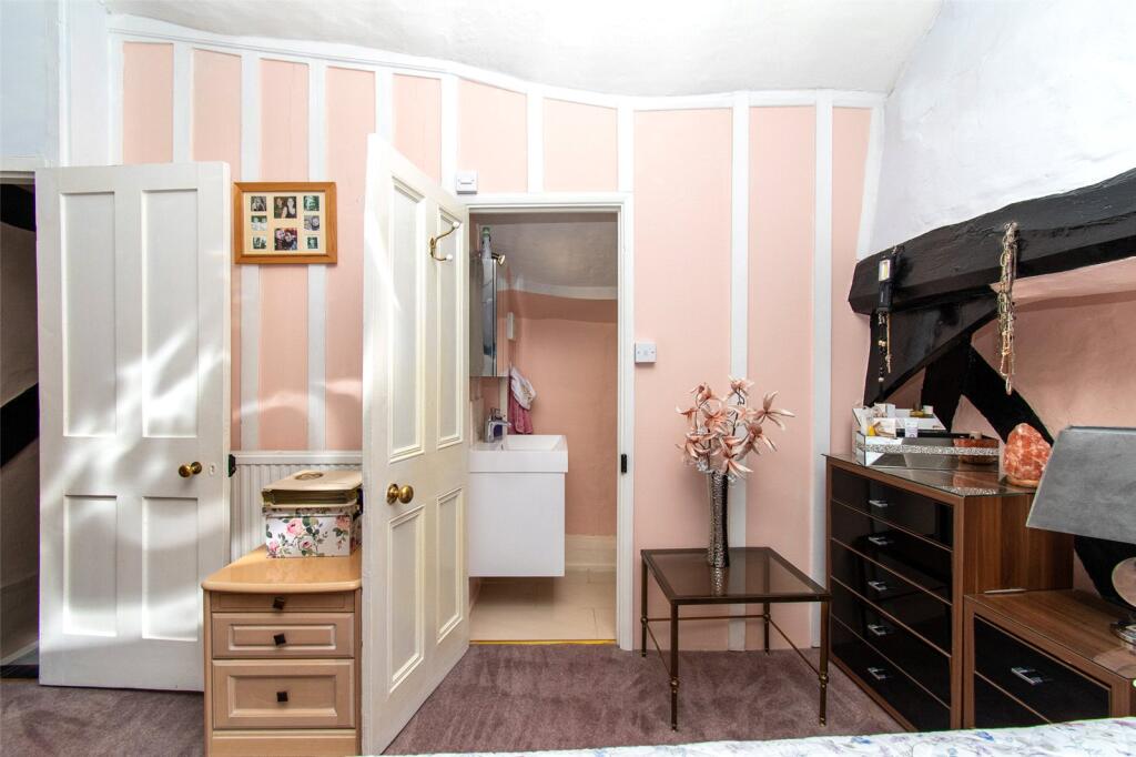 Additional image 16 of St. Peters Street, St. Albans, Hertfordshire, AL1