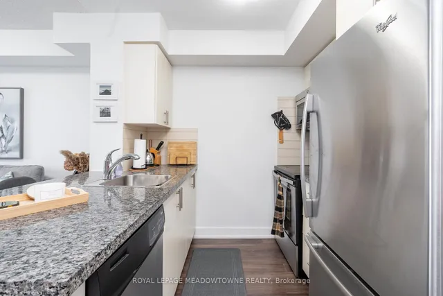 Additional image 16 of 2 Eva Rd Unit 2421