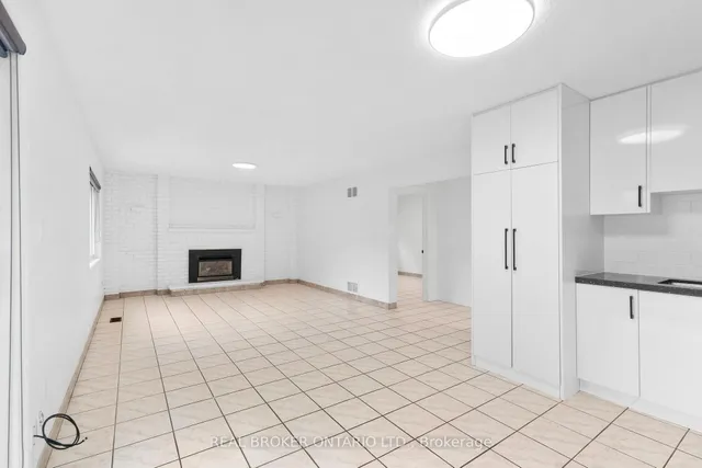 Additional image 42 of 406 Glen Park Ave