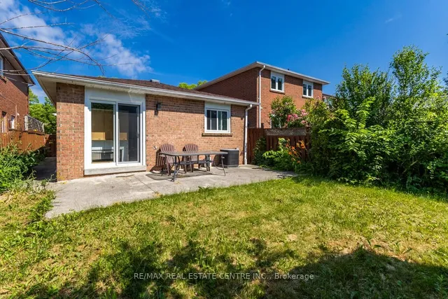 Additional image 42 of 21 Chopin Cres