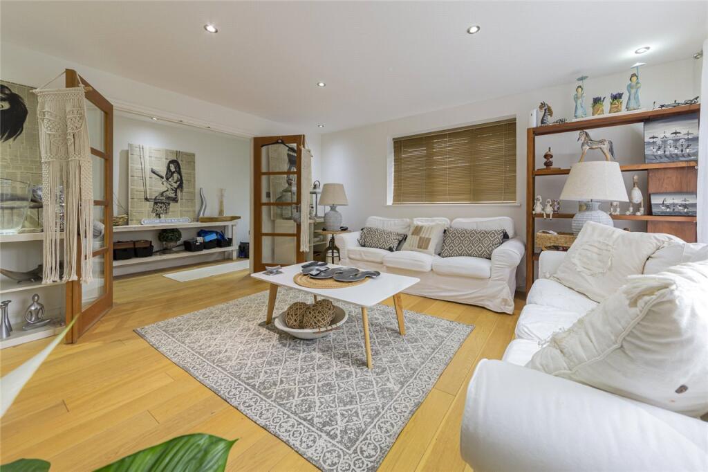 Additional image 17 of St. Stephens Avenue, St. Albans, AL3