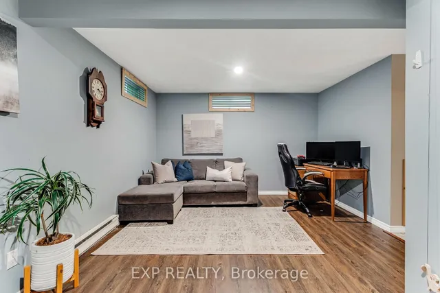 Additional image 29 of 50 Highland Cres