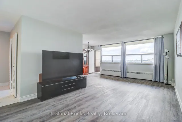 Additional image 17 of 1455 Lawrence Ave Unit 2006