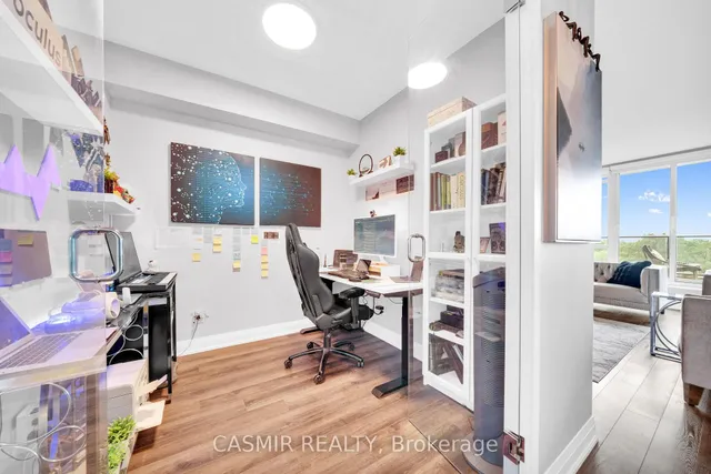 Additional image 2 of 215 Fort York Blvd Unit 707