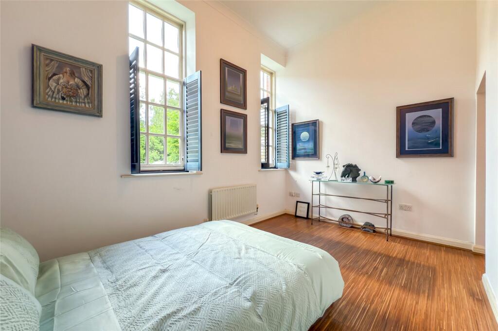 Additional image 9 of Beningfield Drive, London Colney, St. Albans, Hertfordshire, AL2