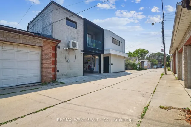 Additional image 16 of 30 Salem Ave