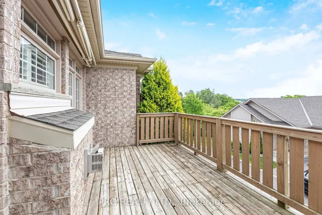 Additional image 11 of 165 Chandos Dr Unit 18