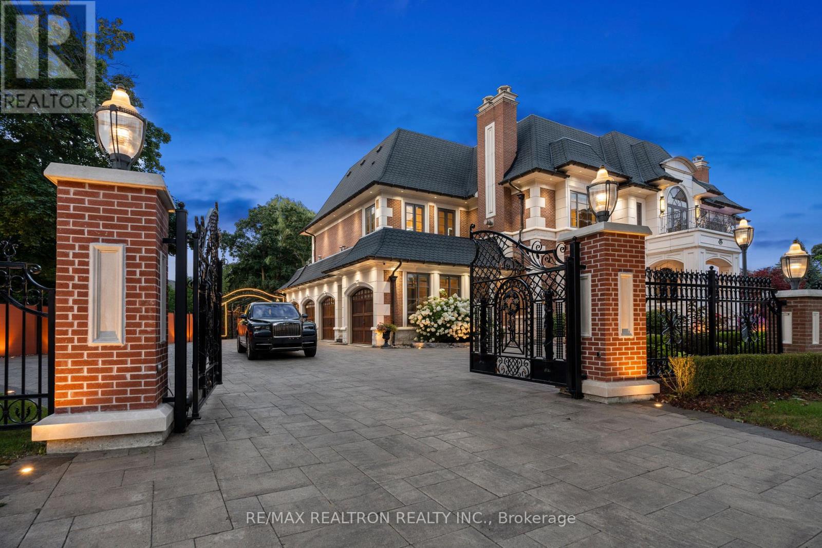 20 BRYSON DRIVE|Richmond Hill (South Richvale), Ontario L4C6E3