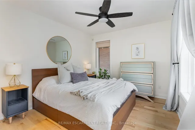 Additional image 21 of 48 Eastbourne Ave