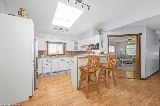 Additional image 12 of 70 Worsley Rd