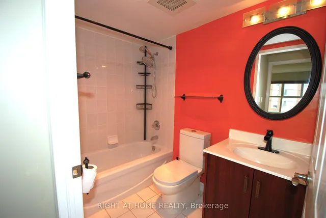 Additional image 21 of 18 Concorde Pl Unit 601