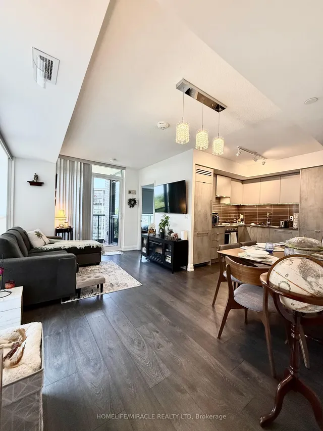 Additional image 33 of 26 Gibbs Rd Unit 543