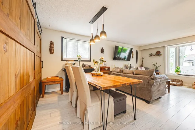 Additional image 13 of 44 Billington Cres