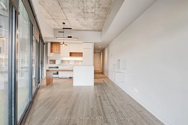 Additional image 30 of 383 Sorauren Ave Unit 209