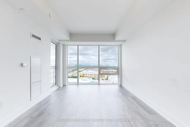 Additional image 9 of 1050 Main St Unit 1106