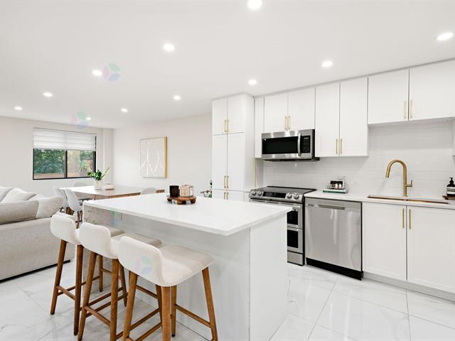 6785 Crois. Korczak|#308|Côte-Saint-Luc, Quebec H4W2W6