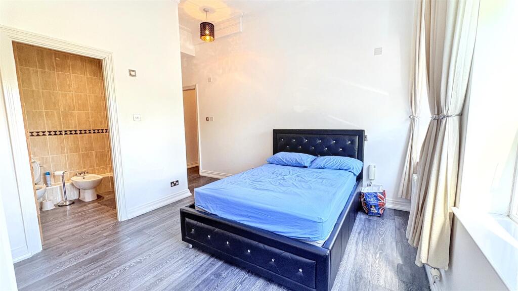 Additional image 8 of Britannic Park, Moseley