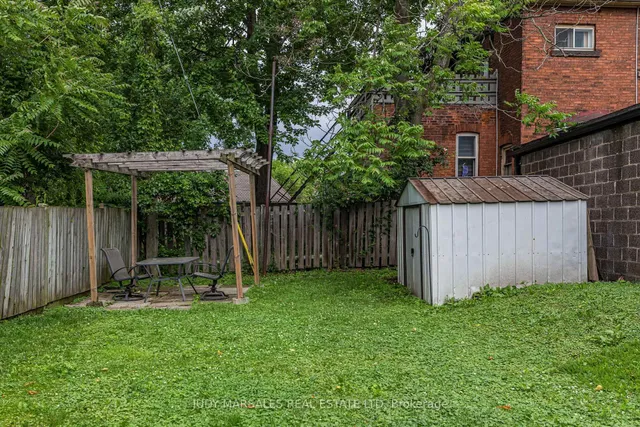 Additional image 44 of 32 Pearl St