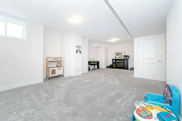 Additional image 39 of 26 Merlin St