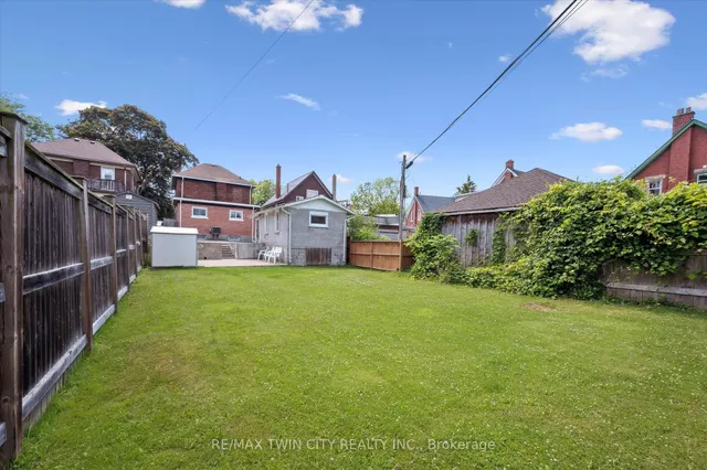 Additional image 38 of 66 Cherry St