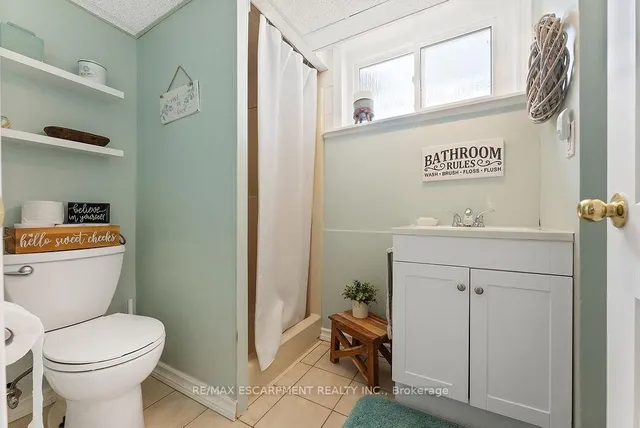 Additional image 27 of 172 ANNABELLE St