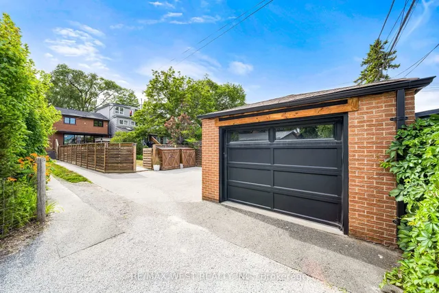 Additional image 31 of 75 Laws St