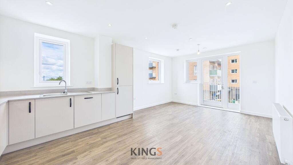 Additional image 7 of Summit Road, Ridge House Summit Road, AL10