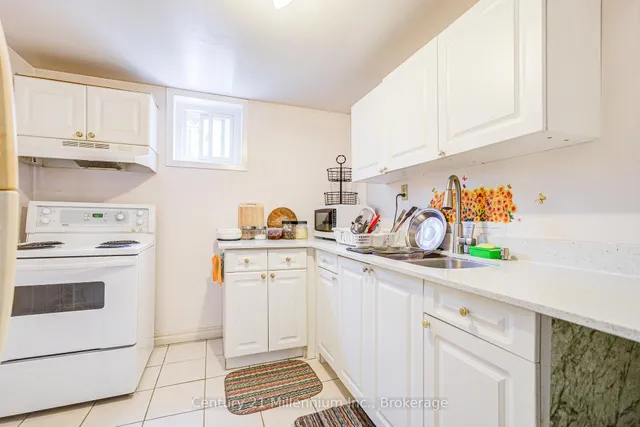 Additional image 29 of 9 Thane Crt