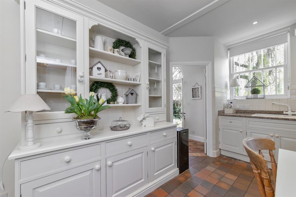 Additional image 25 of Sandridgebury Lane, Sandridgebury, St. Albans