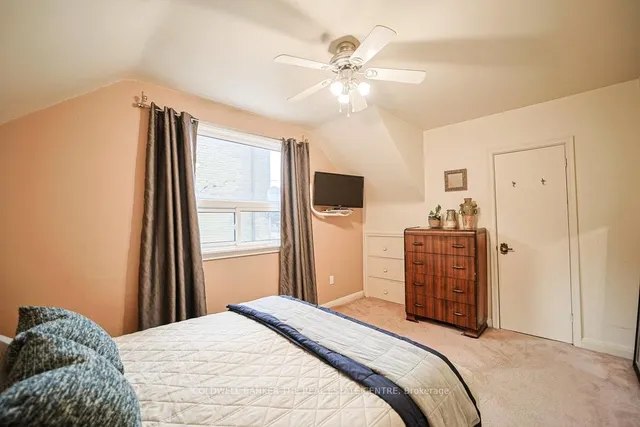 Additional image 16 of 34 Crestview Ave