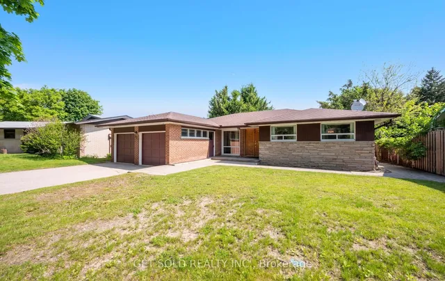 Additional image 30 of 43 Grovetree Rd