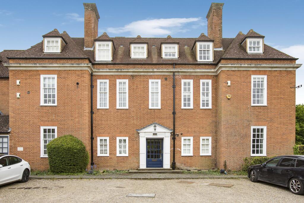 Additional image 38 of Fairshot Court, Woodcock Hill, Sandridge, St. Albans, Hertfordshire