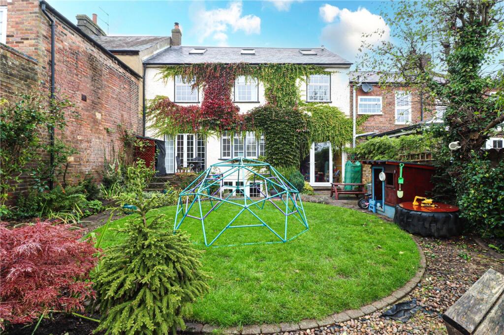 Additional image 24 of Albert Street, Markyate, AL3