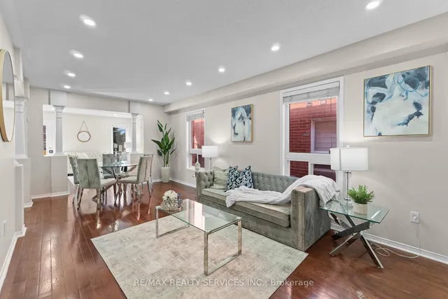 Additional image 10 of 8 Capistro St