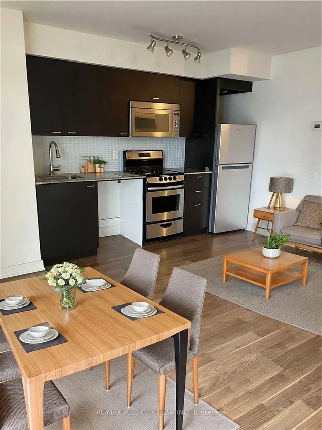 Additional image 6 of 78 Tecumseth St Unit 411