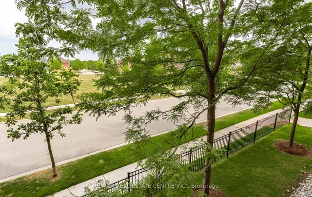 Additional image 36 of 1370 Main St Unit 205