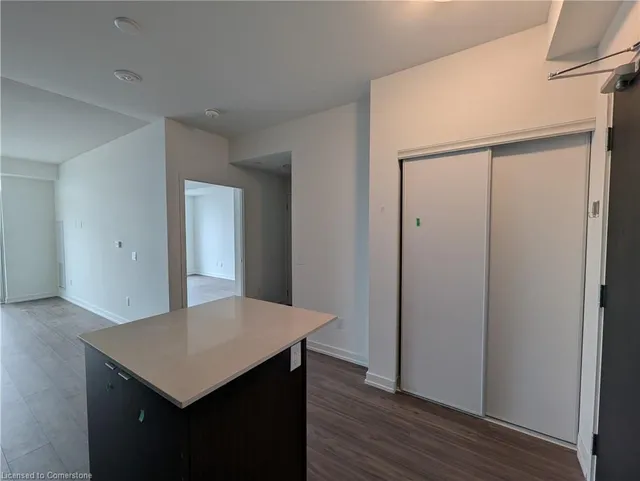 Additional image 16 of 55 Duke St Unit 2106